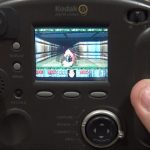 Jugar al Doom en una cámara de fotos